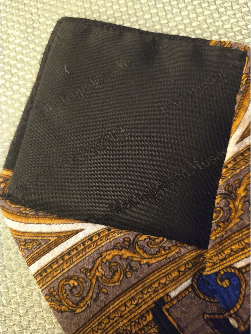 Metropolitan Museum of Art Vintage Silk Tie Baroque Motif - Picture 5 of 6